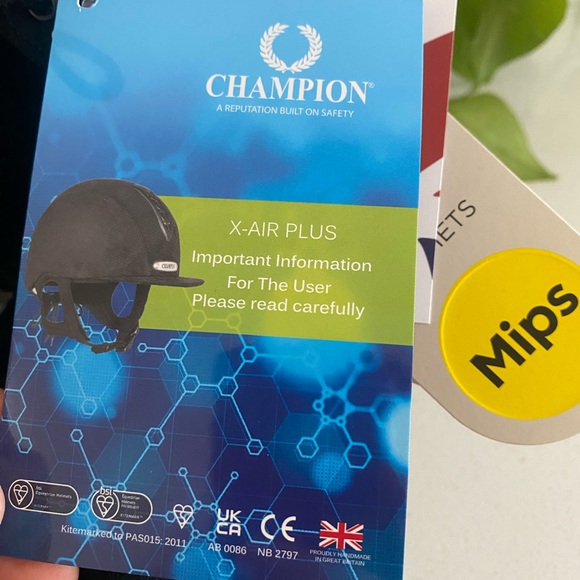 Champion Revolve Riding Helmet - Picture 6 of 6